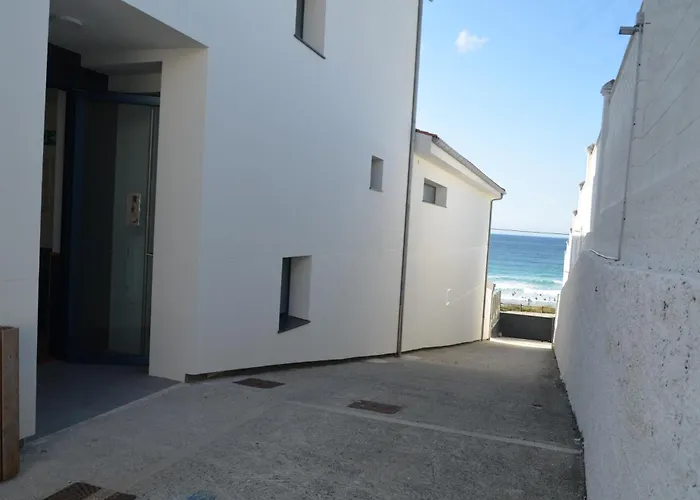 Hostal Nautico De Razo